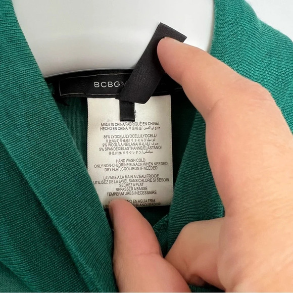 BCBGMAXAZRIA green see through turtleneck size  XS - Picture 4 of 5